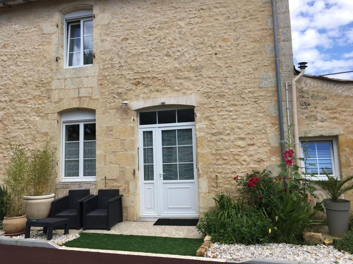 Gites Jardin-Darcy - Piscine Au Sel Bois Exterior photo