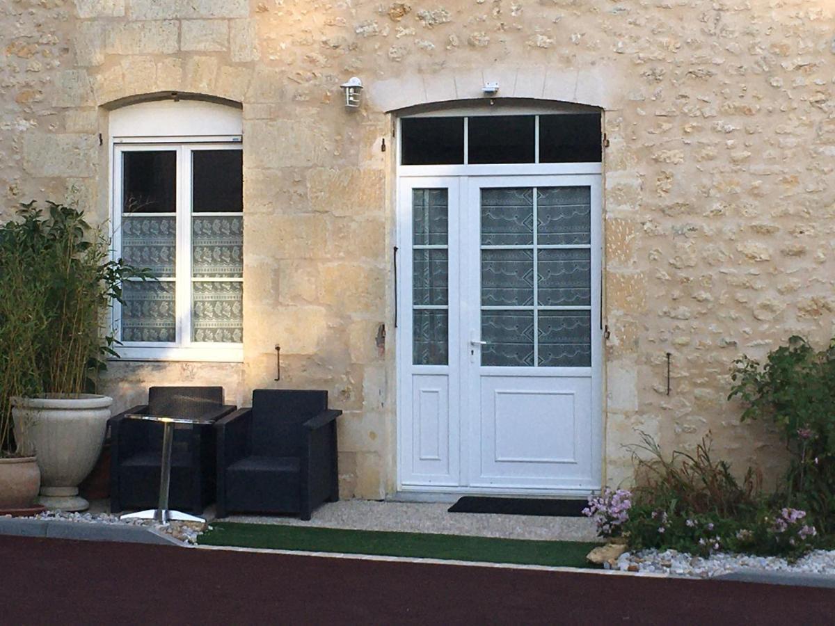 Gites Jardin-Darcy - Piscine Au Sel Bois Exterior photo